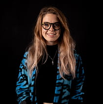 Headshot image of Natasha Mortimer.