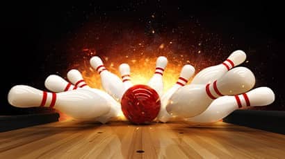 Ten pin bowling with explosive background