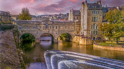 A picture of Pulteney Bridge in Bath