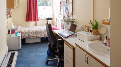 Example of a student room at Glenside Campus.