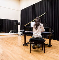 Dance studio and rehearsal space