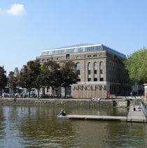 Arnolifini building frim across the Bristol harbour