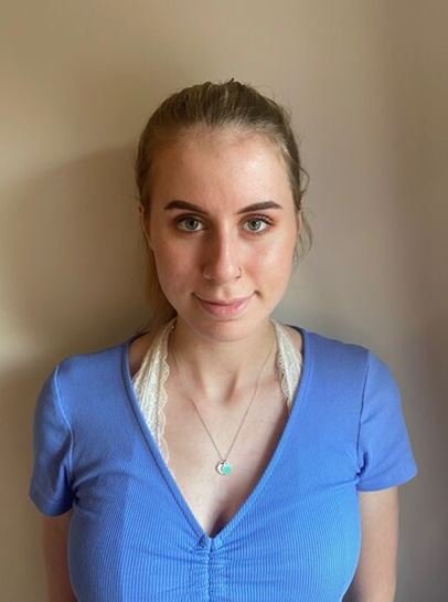 Portrait photograph of UWE Bristol student, Hannah.