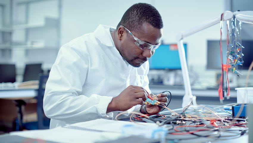 A researcher at the Health Tech Hub facility on Frenchay Campus.