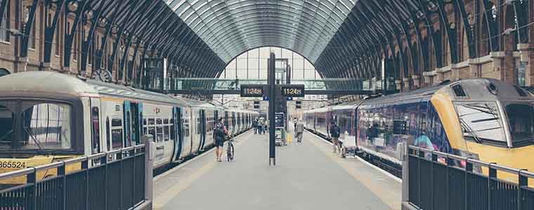 Two trains at the platform at London Paddington.