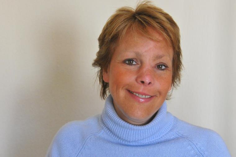 Naomi Millward headshot.