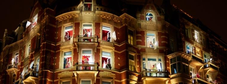 An image of an old building in the evening