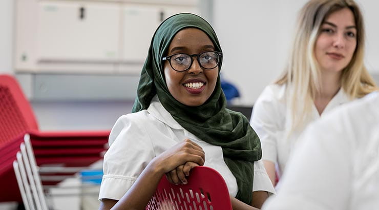 Student nurses in a seminar