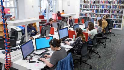 Students working on computers in Glenside Library.