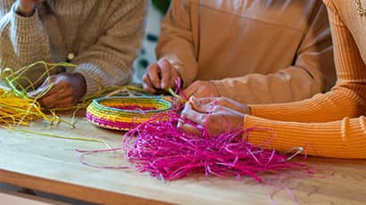 Craft club: winter weaving