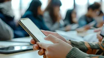 Findings from smartphone study back up Government's decision to ban devices during school day