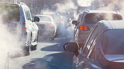 Travel to shopping and leisure activities causes more air pollution than commuting